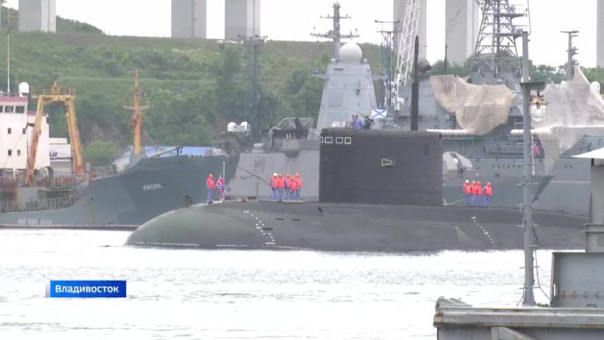 Полтора месяца не видел солнца экипаж подводной лодки «Магадан»