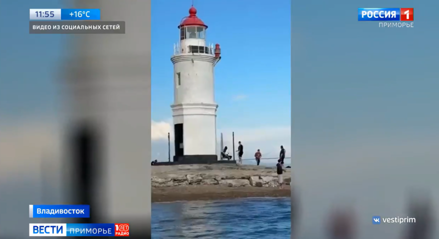 Уличные художники украсили Токаревский маяк и Арбат во Владивостоке