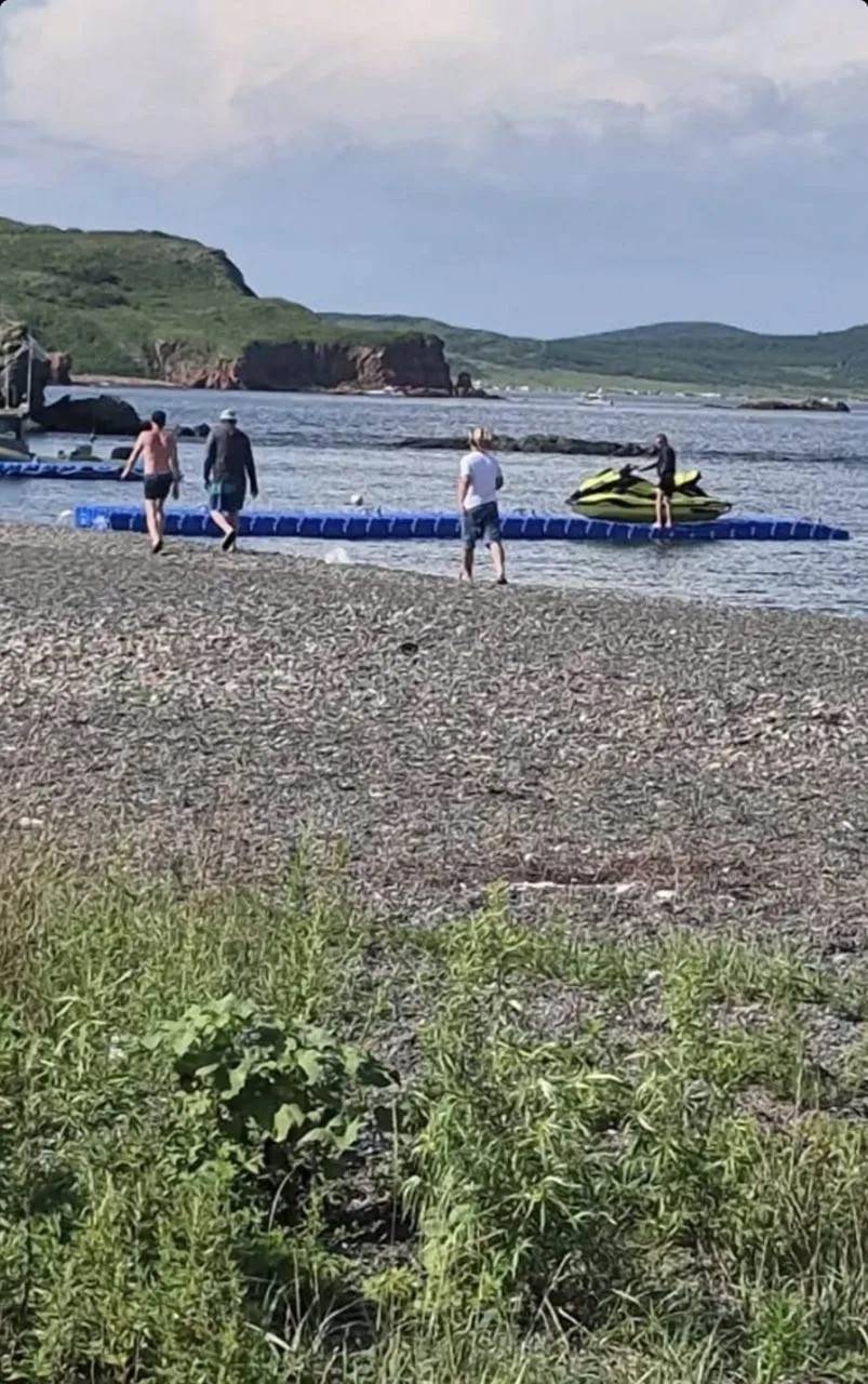 ️Пьяный водитель гидроцикла кошмарил отдыхающих на пляже в Приморье