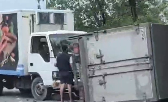Таран с "перевертышем": серьезное ДТП во Владивостоке