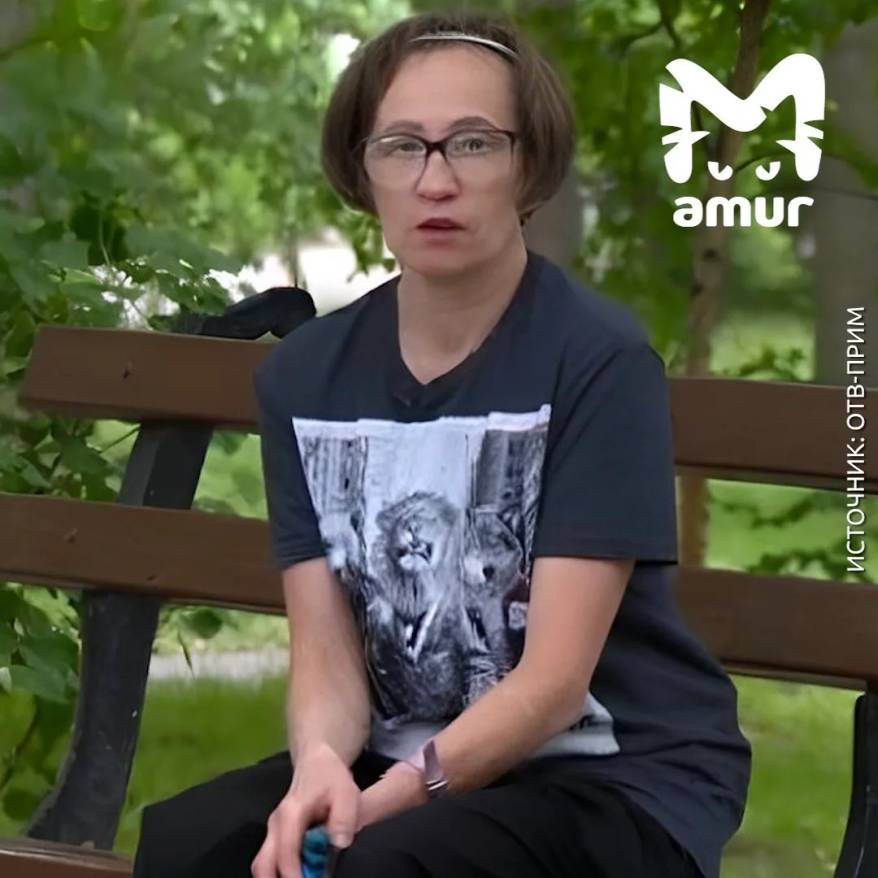 Медведь откусил руку известной зоозащитнице, которая ранее уже пострадала от хищников