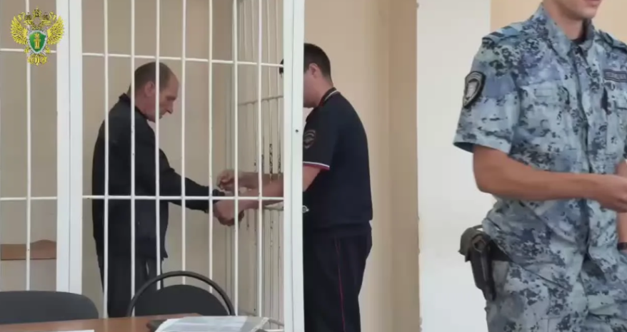 В Приморье мужчина убил знакомую двумя ударами ножа