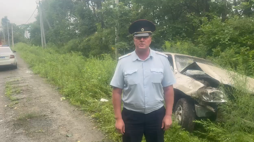Леговушка вылетела с трассы Хабаровск- Владивосток: водитель погиб