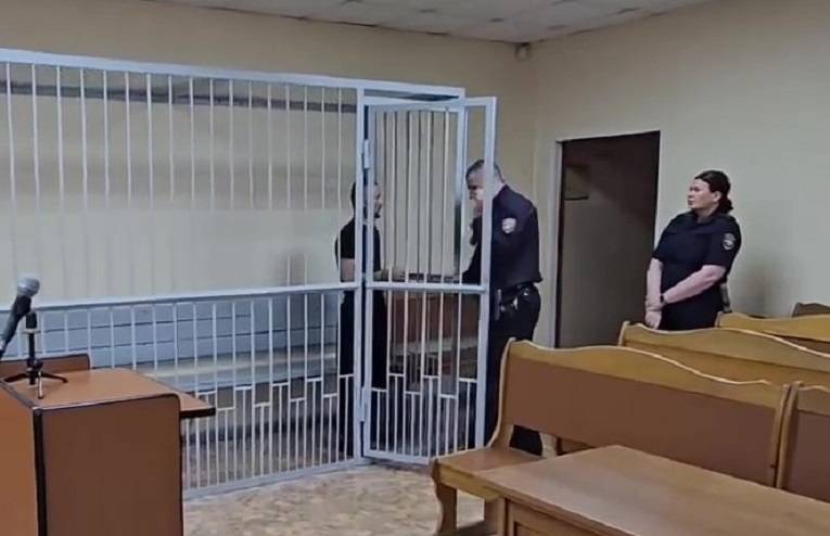 «Избивал в авто, требовал деньги»: житель Приморья «пошел» по статье УК