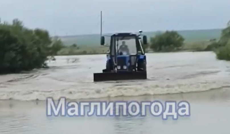 В Приморье село отрезано паводком: проезда для легковых авто нет