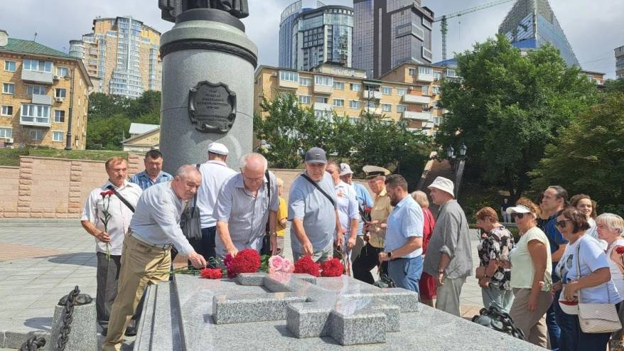 Во Владивостоке отметили день рождения графа Муравьева-Амурского