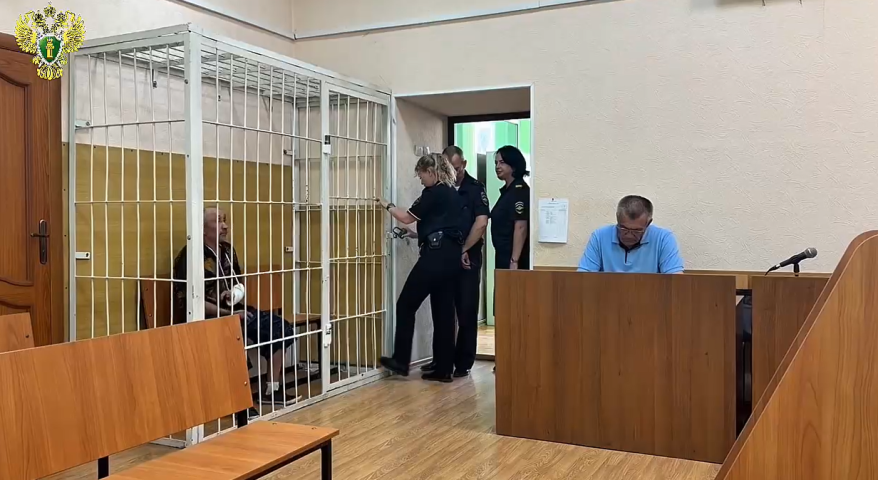 Мужчина до смерти забил свою беспомощную мать в Спасске-Дальнем