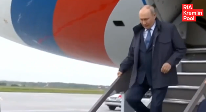 Владимир Путин прибыл на Дальний Восток