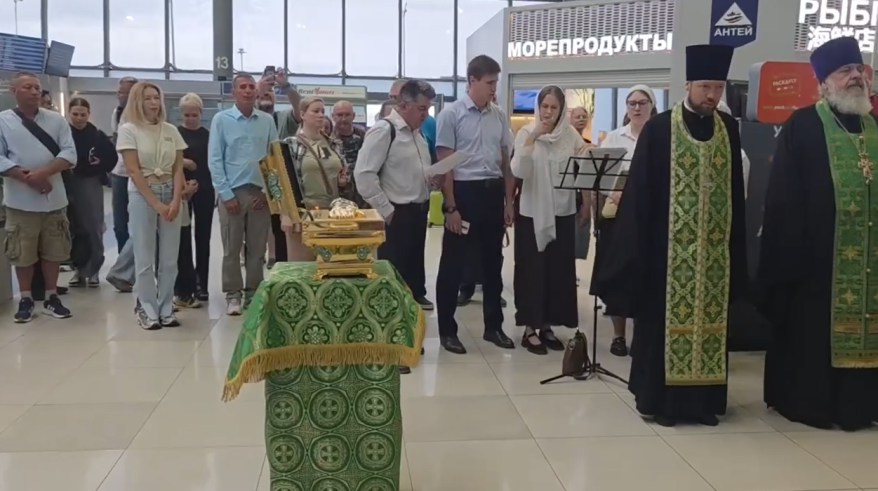 В Приморье с почестями встретили мощи святого Серафима Саровского