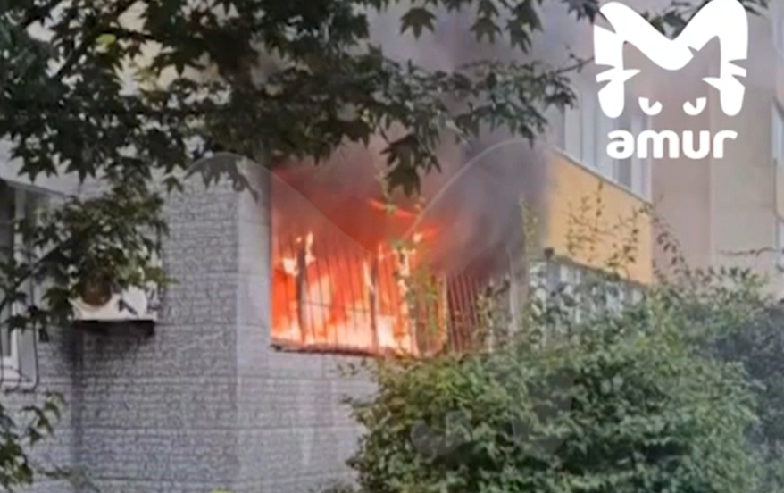 Стоматология горит во Владивостоке