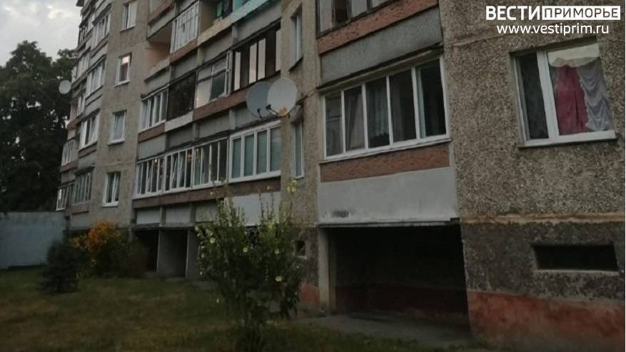 Пенсионер заставил УК заплатить за свои «дожди» в квартире