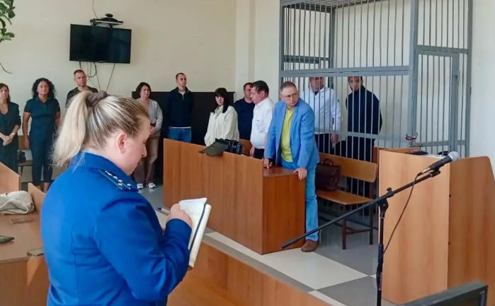 Вынесен приговор членам ОПГ, вымогавшим деньги у таксистов в аэропорту Владивостока