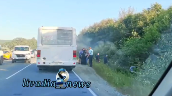 Два авто улетели в кювет: жесткое ДТП в Приморье