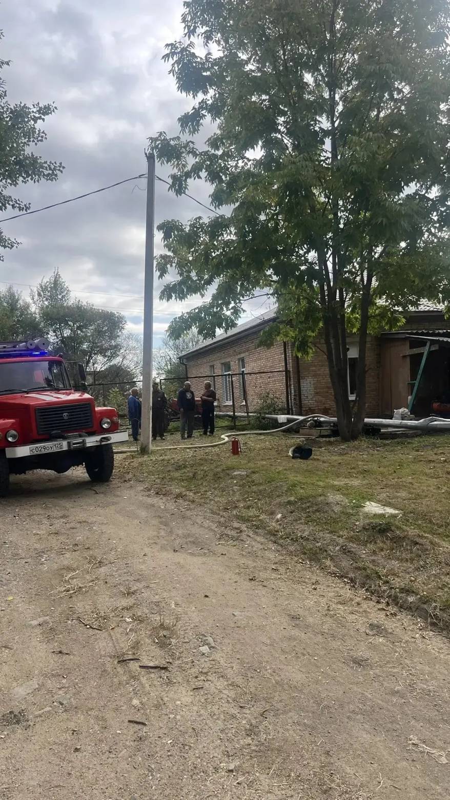 Более ста человек эвакуировано из школы из-за пожара в Приморье