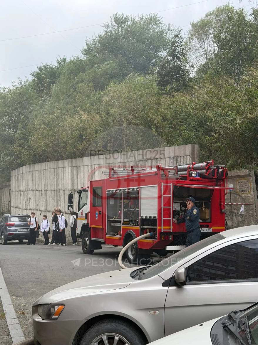 Во Владивостоке произошло возгорание в многоэтажном жилом доме