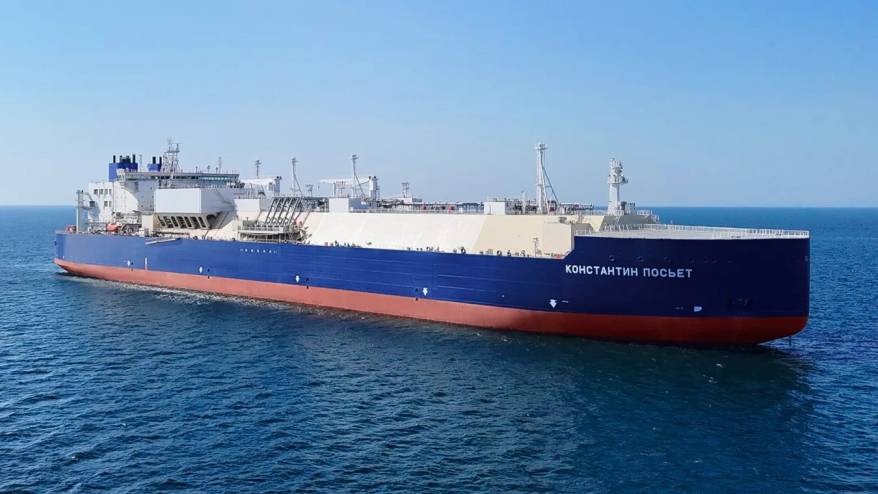 Второй российский арктический танкер-газовоз «Константин Посьет» вышел на Севморпуть