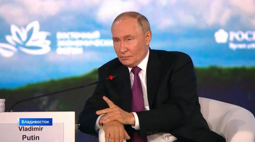 Владимир Путин встретил тигра в Приморье