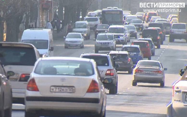 Движение авто на два часа ограничат в районе двух улиц Владивостока. Время
