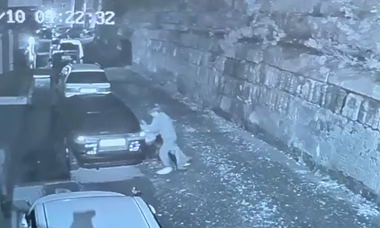 "Головой разбил стекло": бывший сожитель жестоко расправился с девушкой во Владивостоке