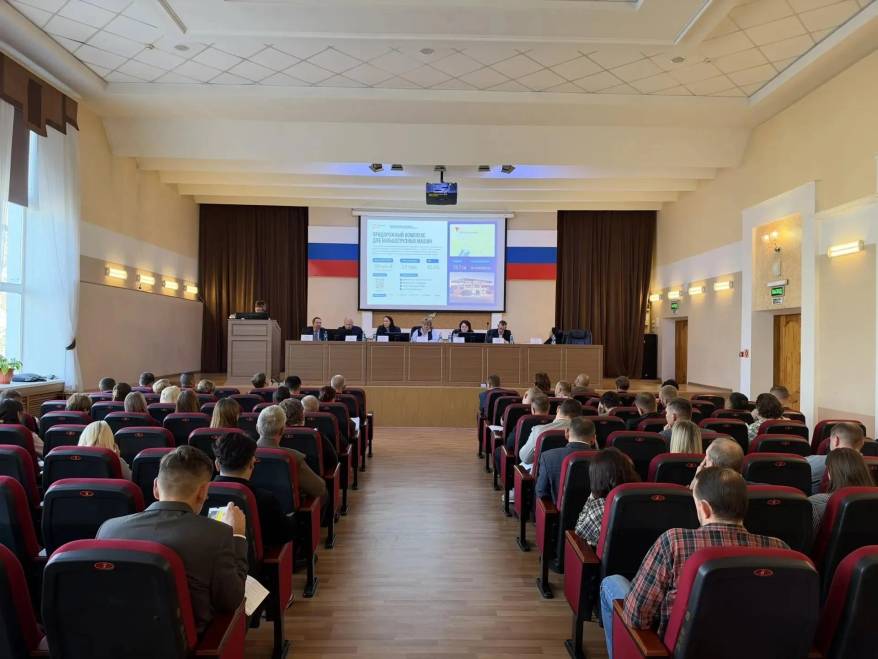 От вопросов бизнеса до новых мер поддержки: в Уссурийске прошёл бизнес-десант