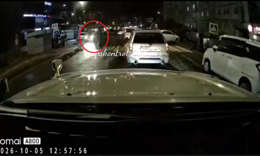 Пешеход попал под колеса автомобиля во Владивостоке