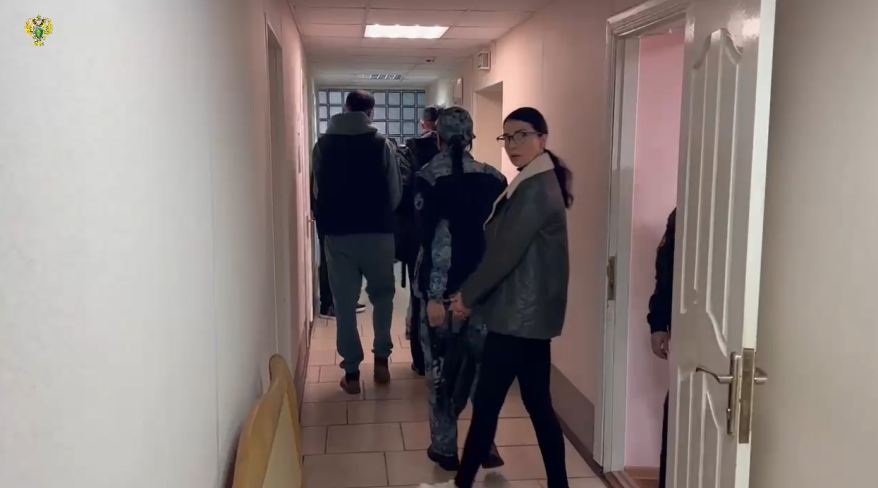 В Приморье чиновница и двое ее сообщников осуждены за махинации с земельными участками